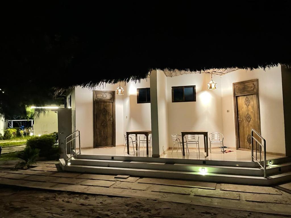 Jambo Beach Hotel Paje Ngoại thất bức ảnh