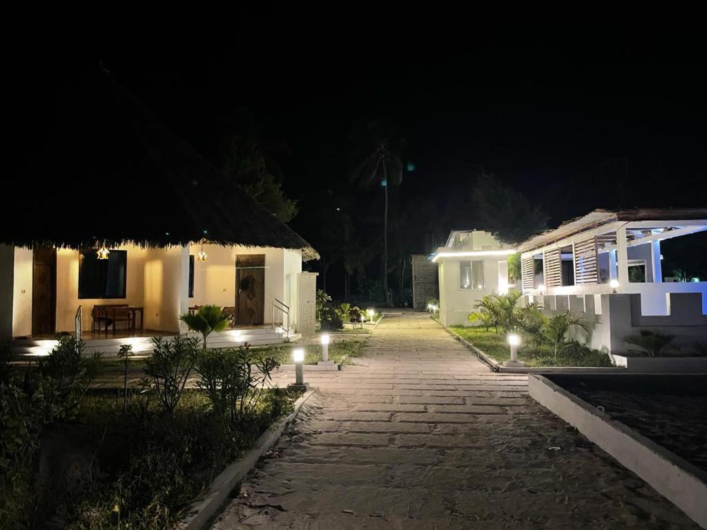 Jambo Beach Hotel Paje Ngoại thất bức ảnh